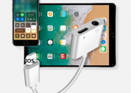Spliter pro iPhone Lighting na Lighting a 3,5mm Jack